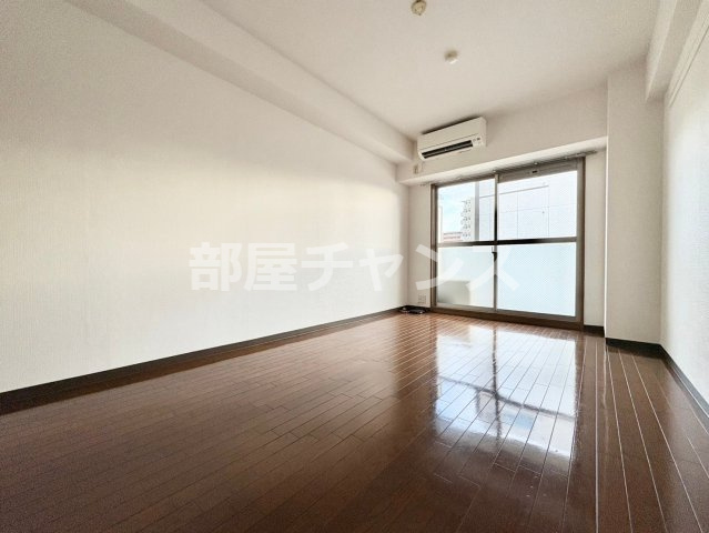 サニー東別院の居間・リビング