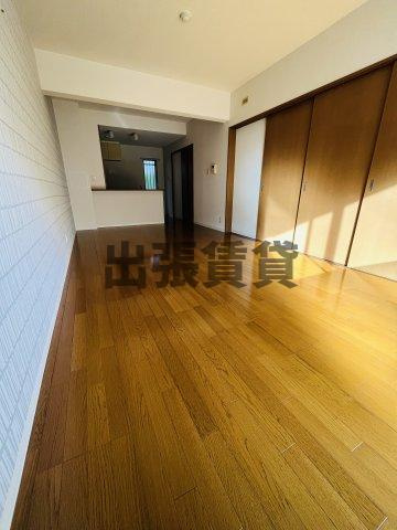 仲介手数料0円！Cosmic Reiの居間・リビング