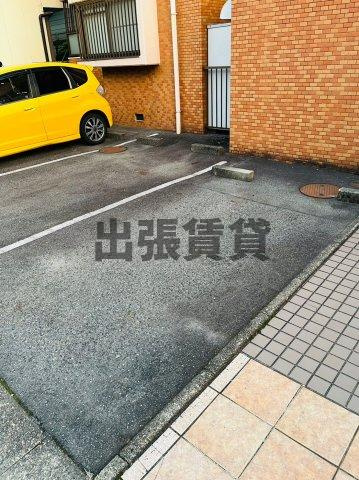 仲介手数料0！！サンハイツ小幡の駐車場