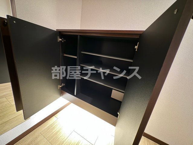 アーデン東別院の収納