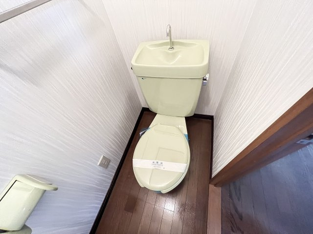 シャルム岡本のトイレ