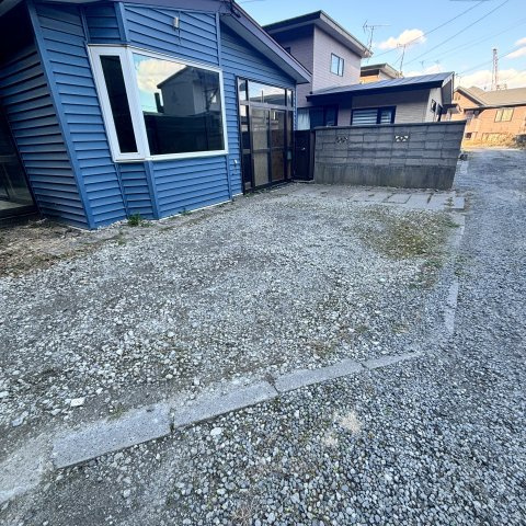 室蘭市祝津町2丁目5-10戸建の駐車場