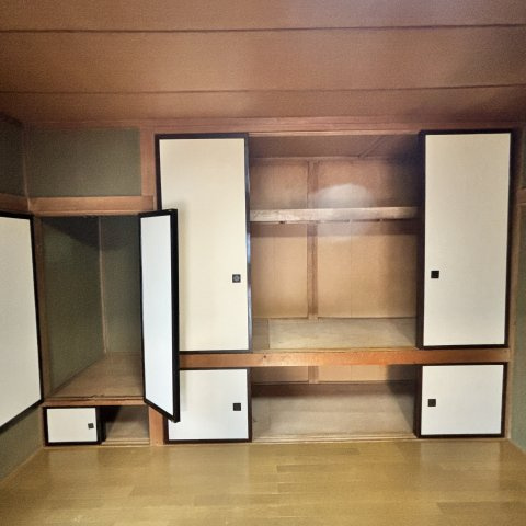 室蘭市祝津町2丁目5-10戸建の収納