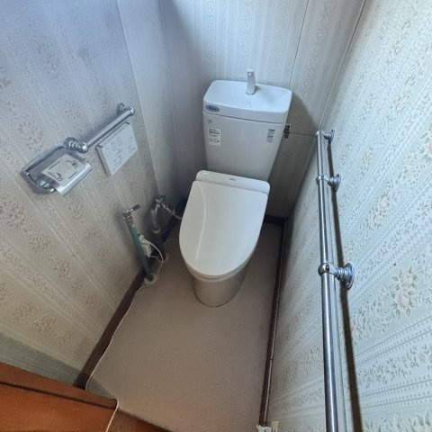 室蘭市祝津町2丁目5-10戸建のトイレ