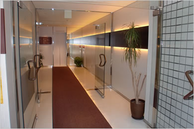 南船場心斎橋ビルのエントランス