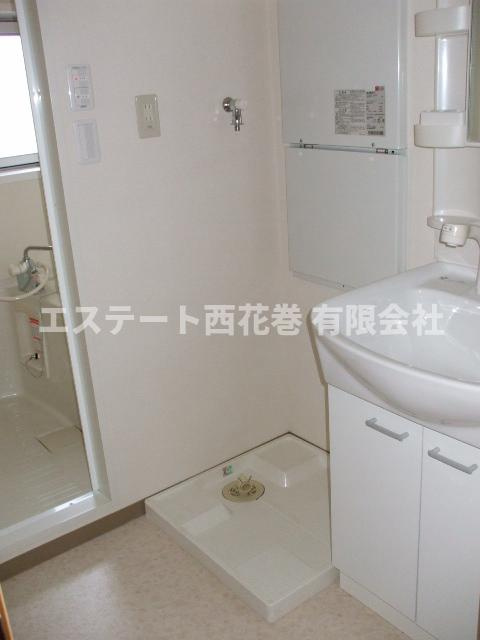 ジャパン・ビレッジ　イースト|ｼｬﾝﾌﾟｰﾄﾞﾚｯｻｰ