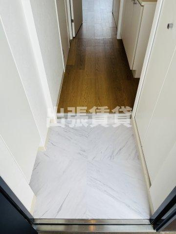 仲介手数料0円！カレント新栄の玄関