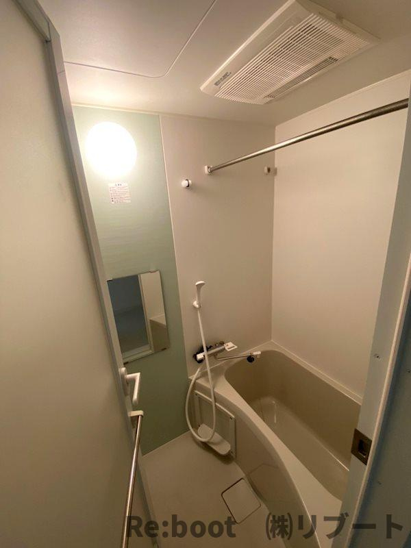 オーキッドレジデンス船橋本町の浴室