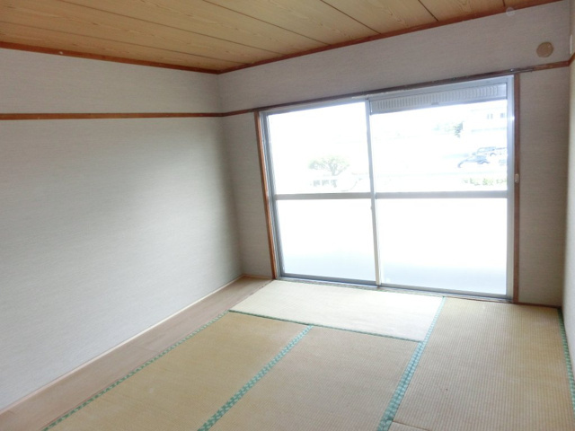 熊本市南区近見４丁目のアパートの和室