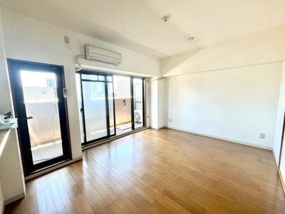 【洋室】 | パラシオ北梅田