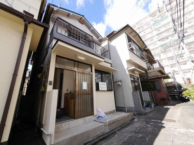 長田天神町6丁目貸家の外観