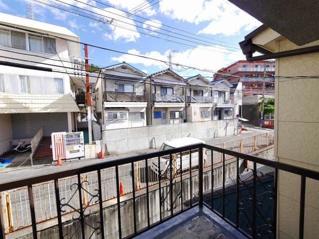 長田天神町6丁目貸家の展望