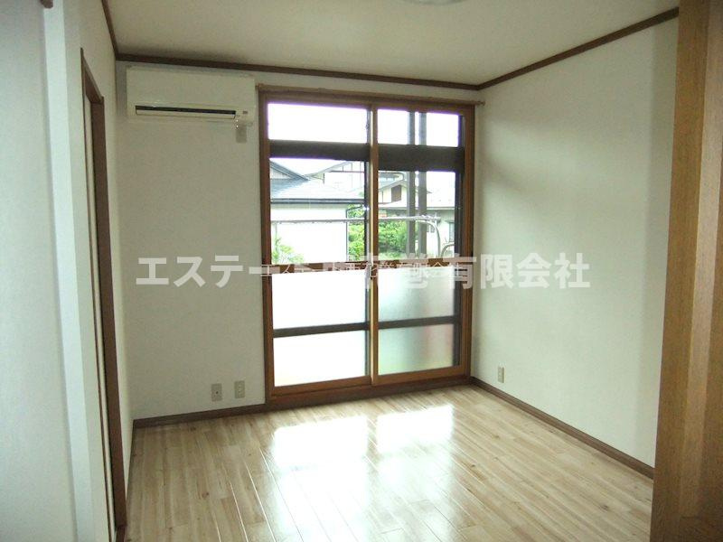 シティハイムロイヤルの居間・リビング