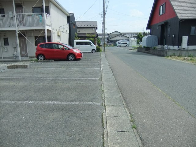 シティハイムサンポートⅠ、Ⅱの駐車場