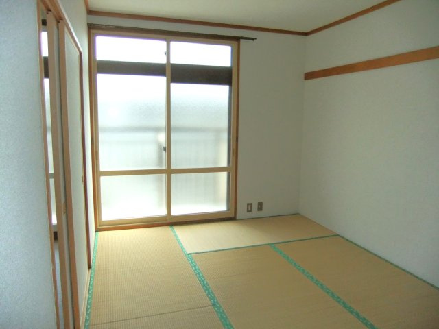 シティハイムサンポートⅠ、Ⅱの和室