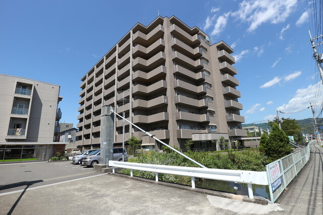 アルファステイツ北本町Ⅲの外観
