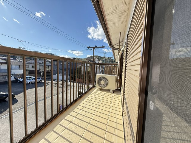竹島町貸家のバルコニー