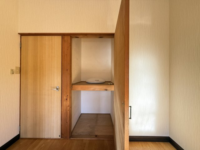 竹島町貸家の収納