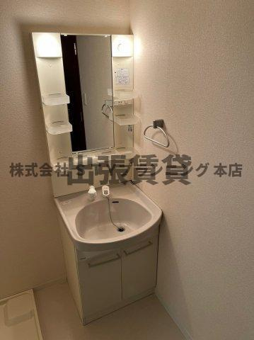 仲介手数料0円！！Residence栴檀の洗面所