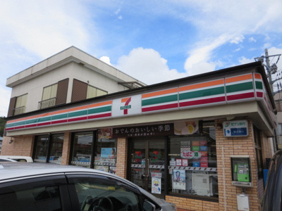セブンイレブン鎌倉岩瀬店まで170ｍ