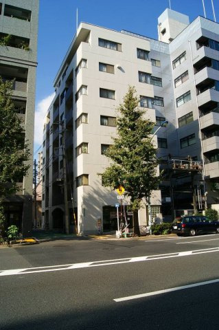 グランドメゾン本郷の外観