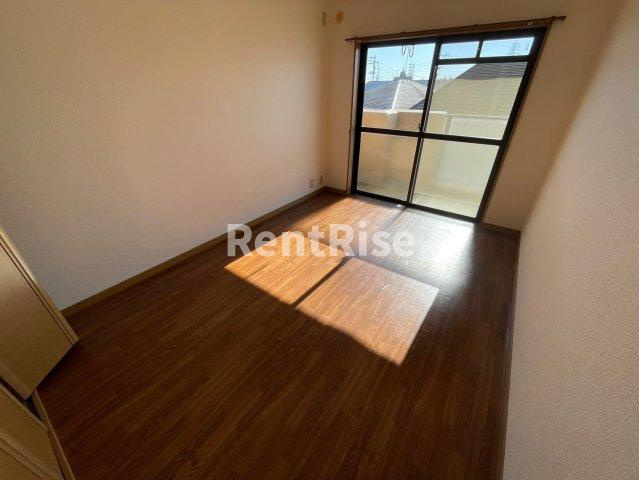 ルネッサンス雅Ｂ棟の居間・リビング