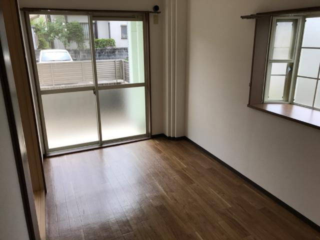 ロイヤルタムラバラ館の内装|洋室