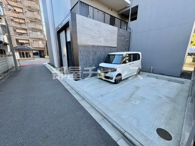 ル・シエル大秋の駐車場