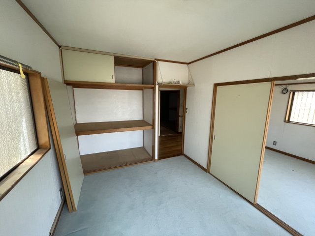 神戸市灘区篠原台　戸建の洋室|使い勝手のいい洋室です