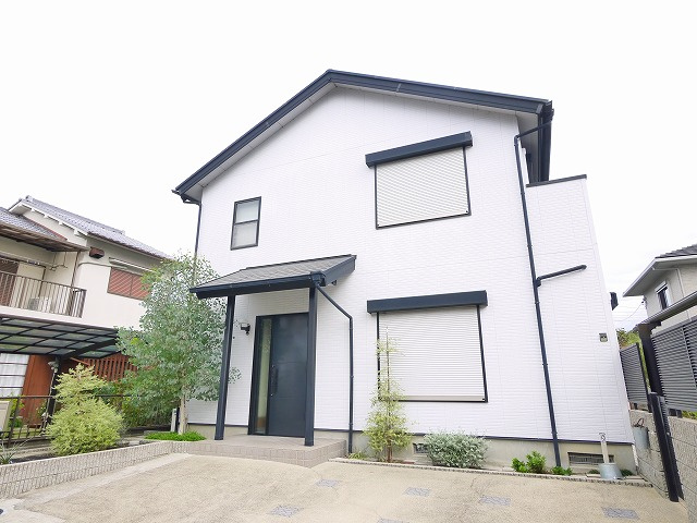 安堵町大字東安堵戸建の外観