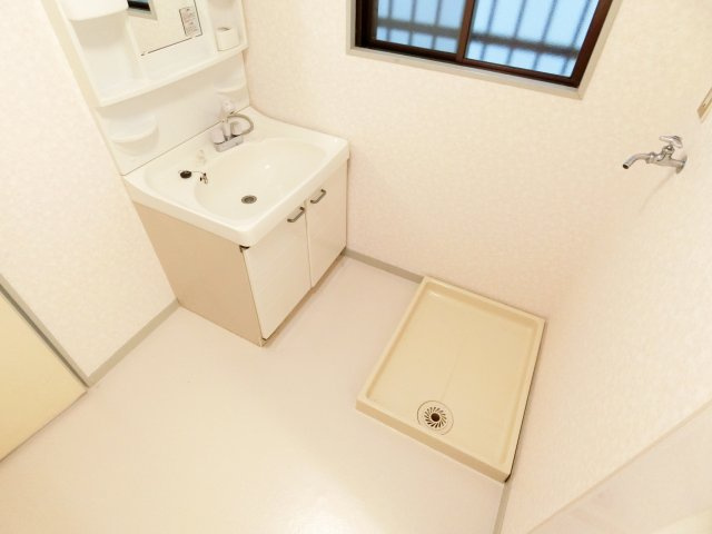 グリーンハイツ須賀の洗面所|同マンション別部屋写真