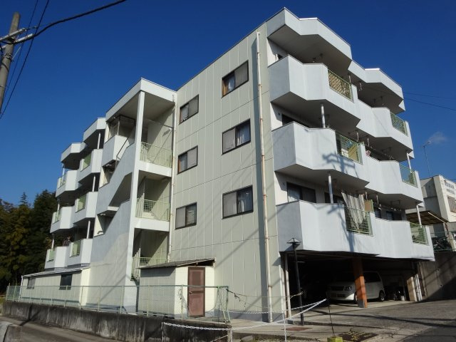 グリーンハイツ須賀の外観