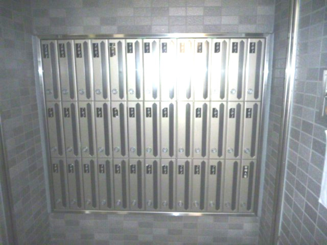 Ｂr天満橋　BRAVI不動産のその他共用部分|【Ｂr天満橋】集合ポスト