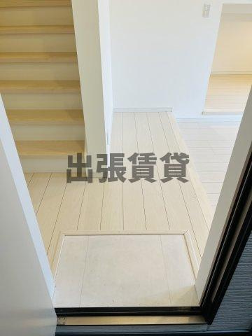 仲介手数料0円！ローレルフォレスタ本陣の玄関