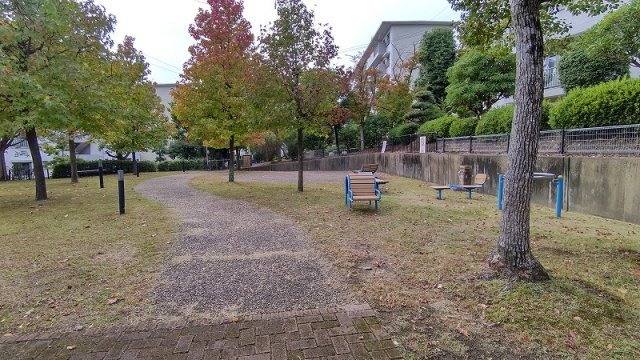 箕面如意谷住宅16棟の周辺