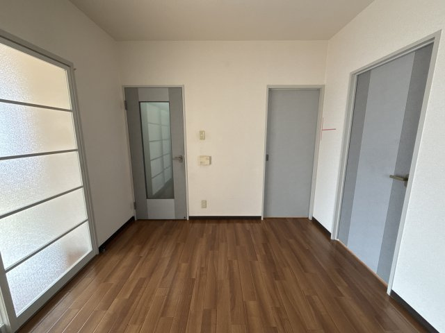 ＬＥ　ＨＡＢＩＴＡＴ　Ｂ棟の居間・リビング