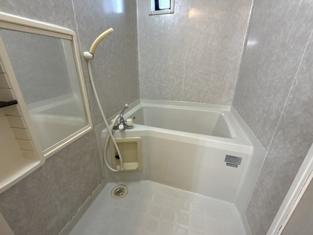 ＬＥ　ＨＡＢＩＴＡＴ　Ｂ棟の浴室