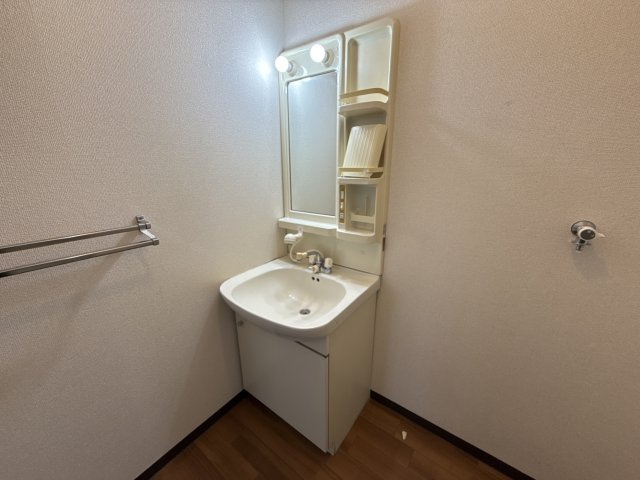 ＬＥ　ＨＡＢＩＴＡＴ　Ｂ棟の洗面所