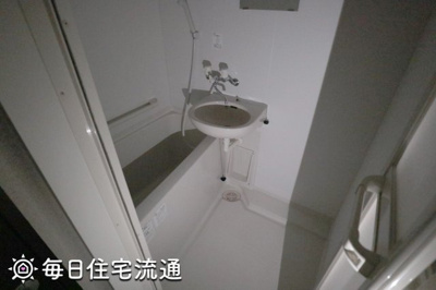 【浴室】 | 岩澤