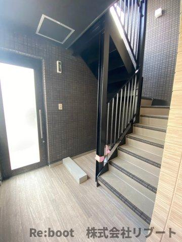 マザーユニックス船橋本町のロビー