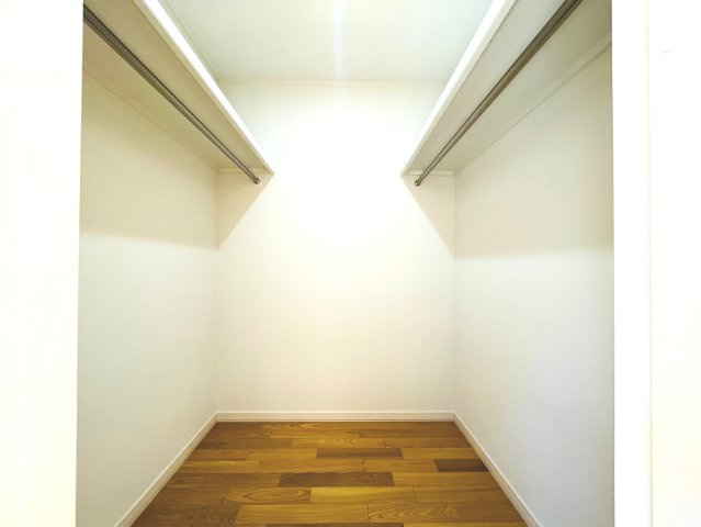 戸建　岐阜市茜部新所Ⅱ　全2区画分譲の収納|全居室にたっぷり収納できる大型収納を設置。WIC、ファミリークローゼットがついています。