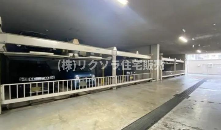 東急ドエルアルス枚方高塚町の駐車場|■物件内覧・資金計画相談・住宅ローン相談、リフォーム相談、お問合せ受付中■
※当日・翌日のご内覧、ご相談はお電話でのお問合せがスムーズです！