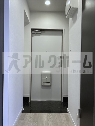 フローラ久宝寺の玄関