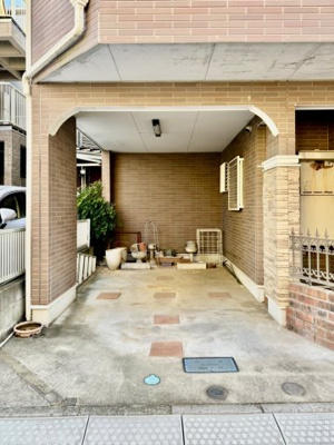 【駐車場】 | 足立区中川2丁目中古住宅 | カースペース