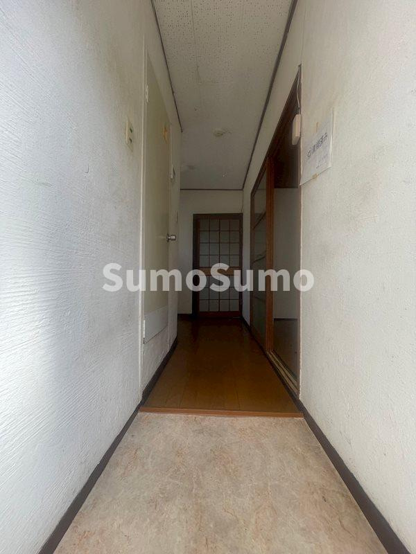 甲南荘の玄関|ゆったりとした玄関です