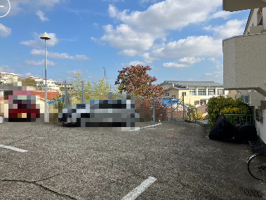 昭郷ツインハイツの駐車場