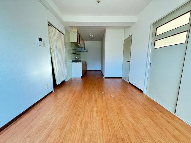 ジョイフル昭栄の居間・リビング