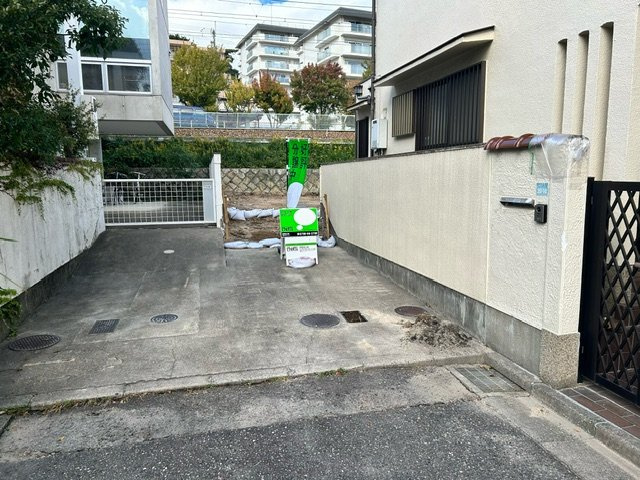 【前面道路含む現地写真】 | 芦屋市大原町土地