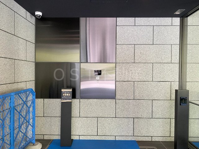 クレヴィアタワー御堂筋本町のエントランス