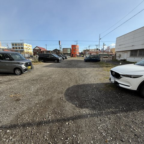 室蘭市中島町3丁目35-1駐車場の駐車場